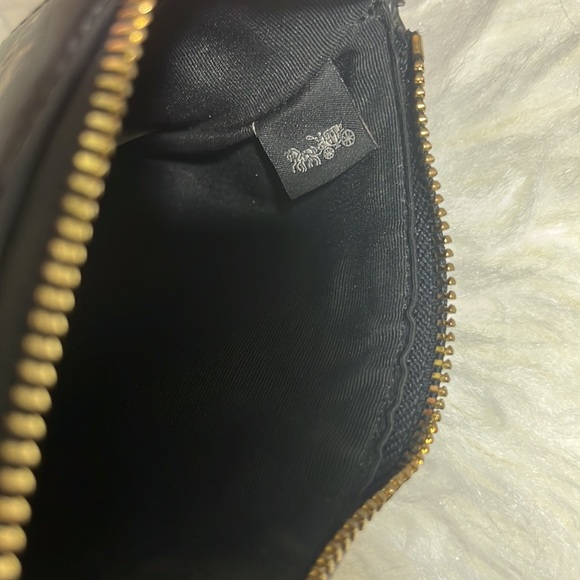 ✨ MAKE OFFER ✨ COACH CORNER ZIPPER WRISTLET - Picture 6 of 8